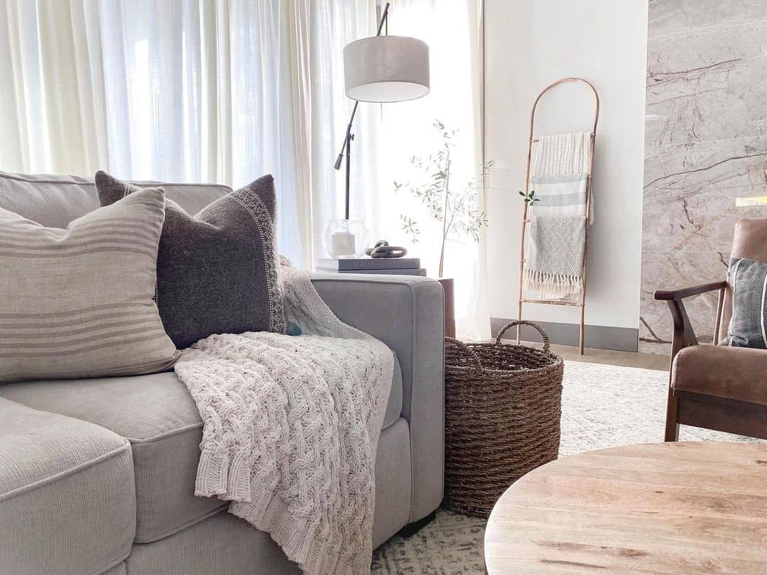 30 Calming Grey and White Living Room Styling Ideas