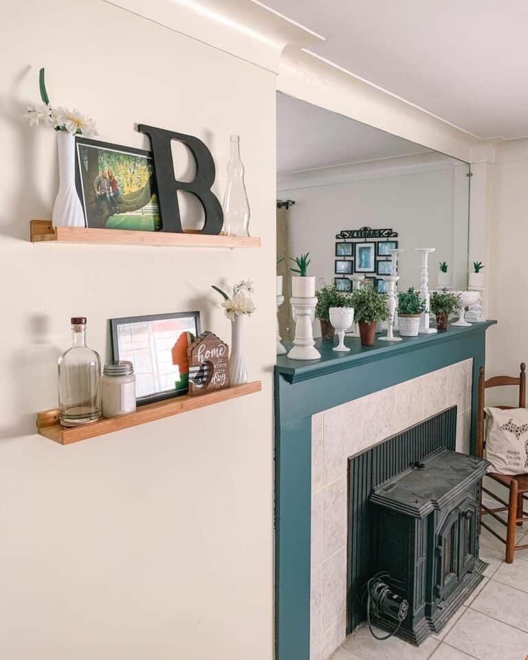 Modern Mantel in Vibrant Teal Green