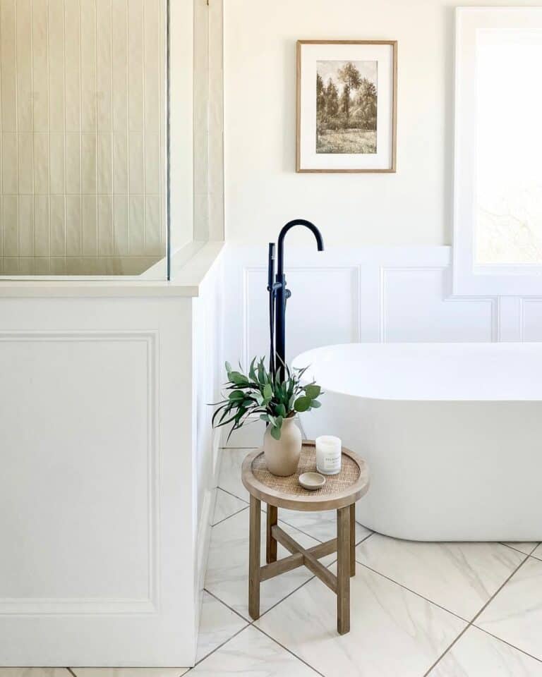 Modern Minimalist Bathroom With Neutral Tile Flooring