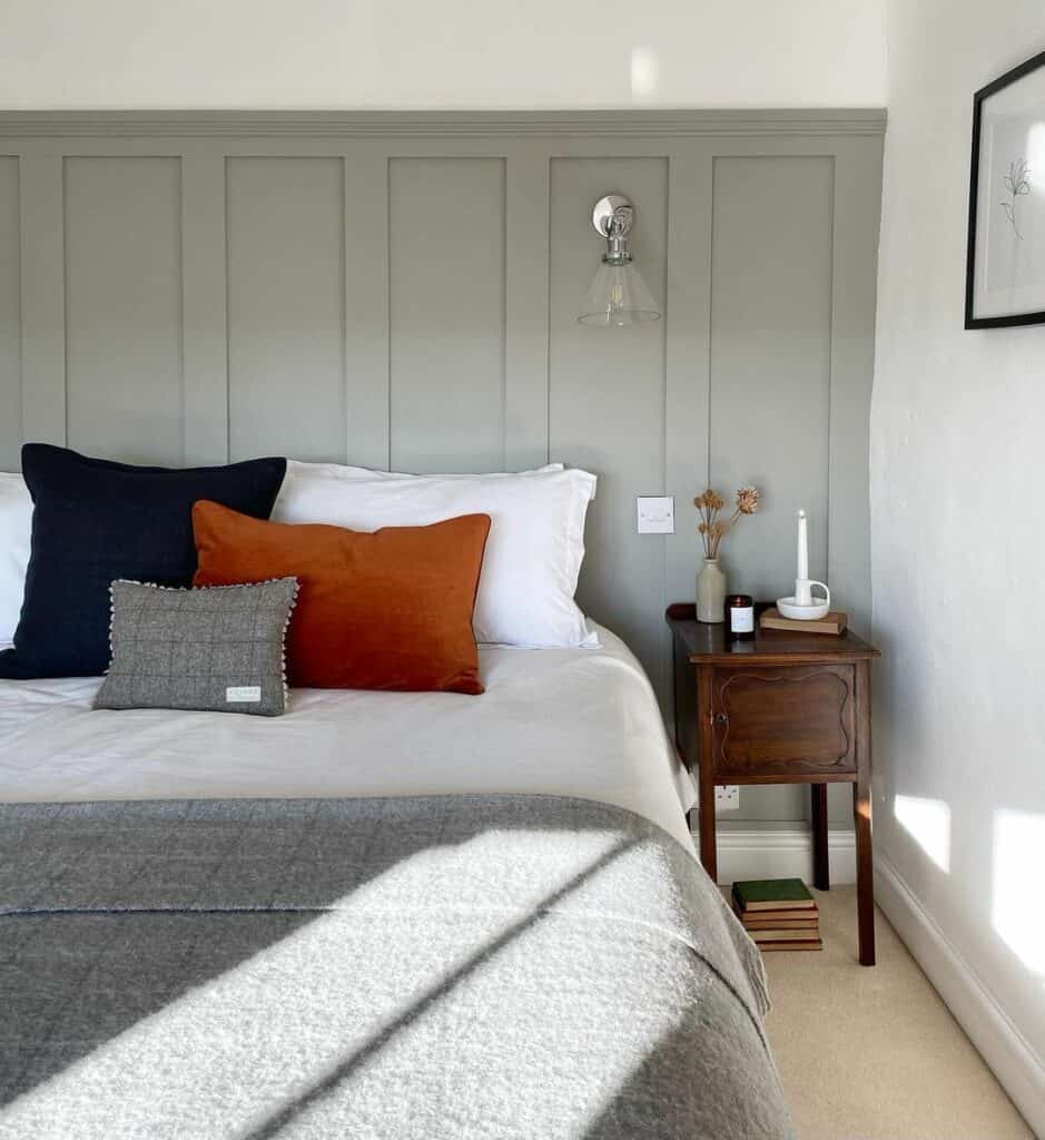 25 No Headboard Ideas for A Versatile and Modern Bedroom