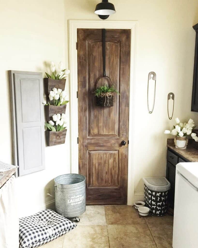 29 Pantry Door Ideas To Make Your Kitchen Stand Out