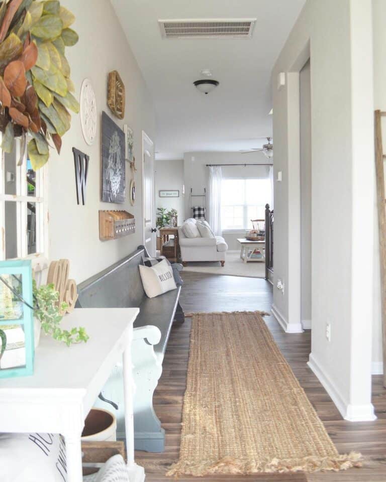 Natural Farmhouse Hallway Runner Ideas