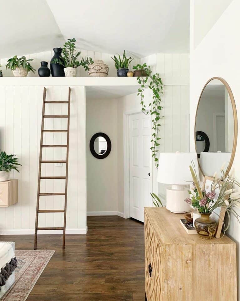 Natural-inspired Bedroom With Plant Shelf