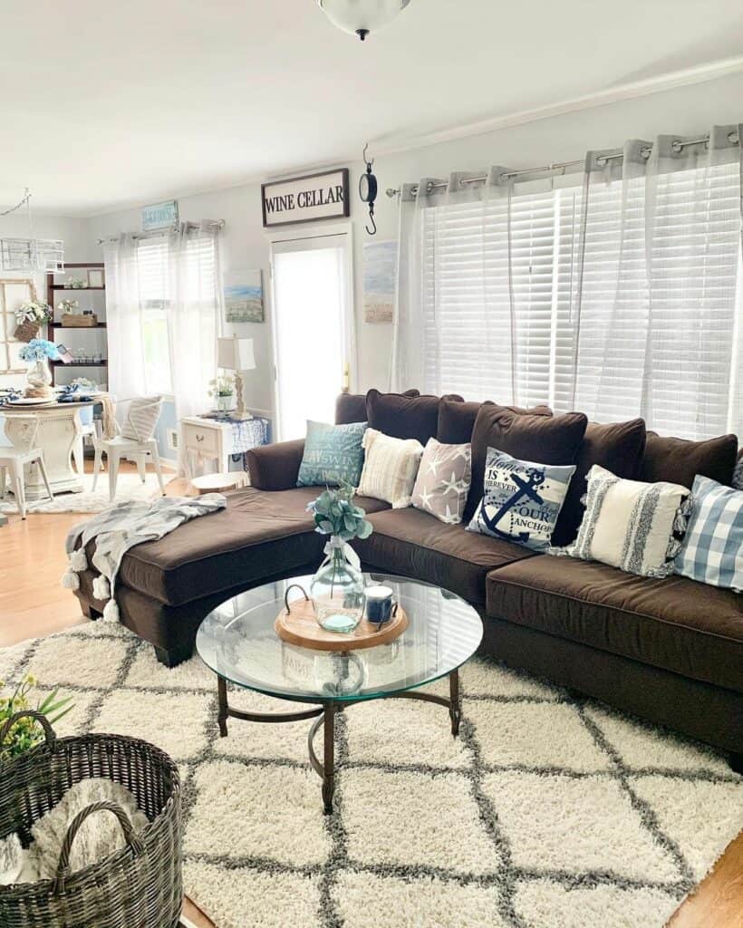 16 Cozy Dark Brown Couch Living Room Ideas for Any Aesthetic