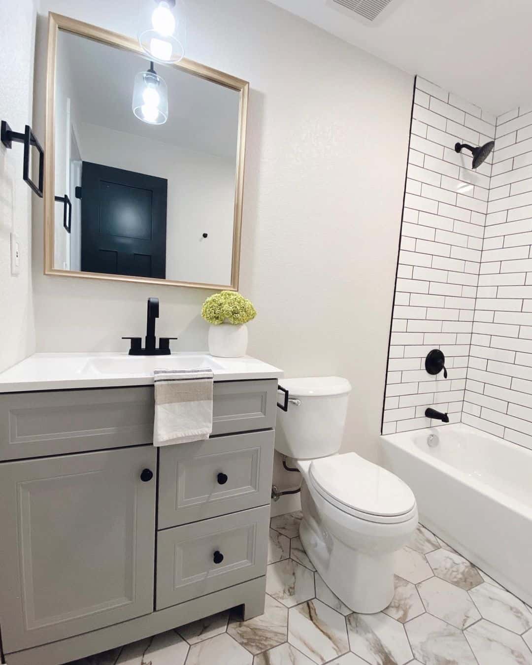 24 Remarkable Bathtub Tile Ideas To Transform Your Bathroom