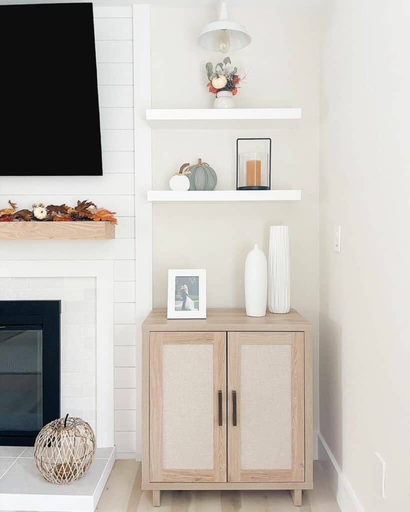 Neutral Living Room With Fall Decorations