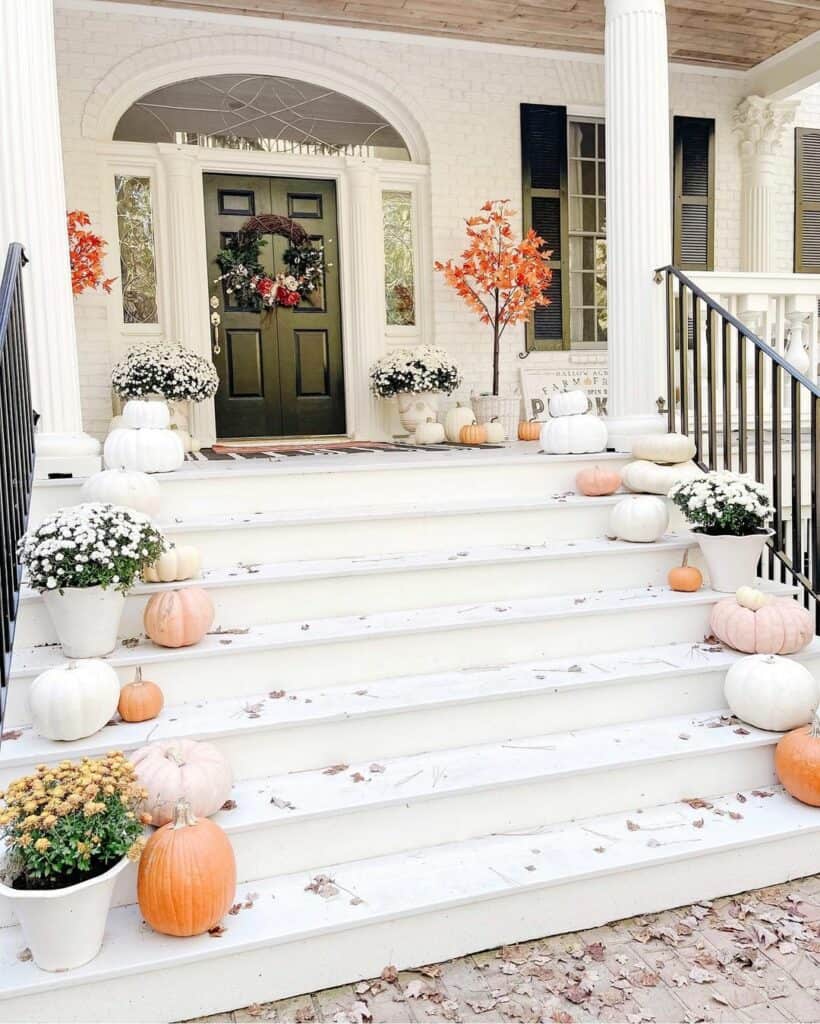 Orange and White Autumn Porch Décor Inspiration