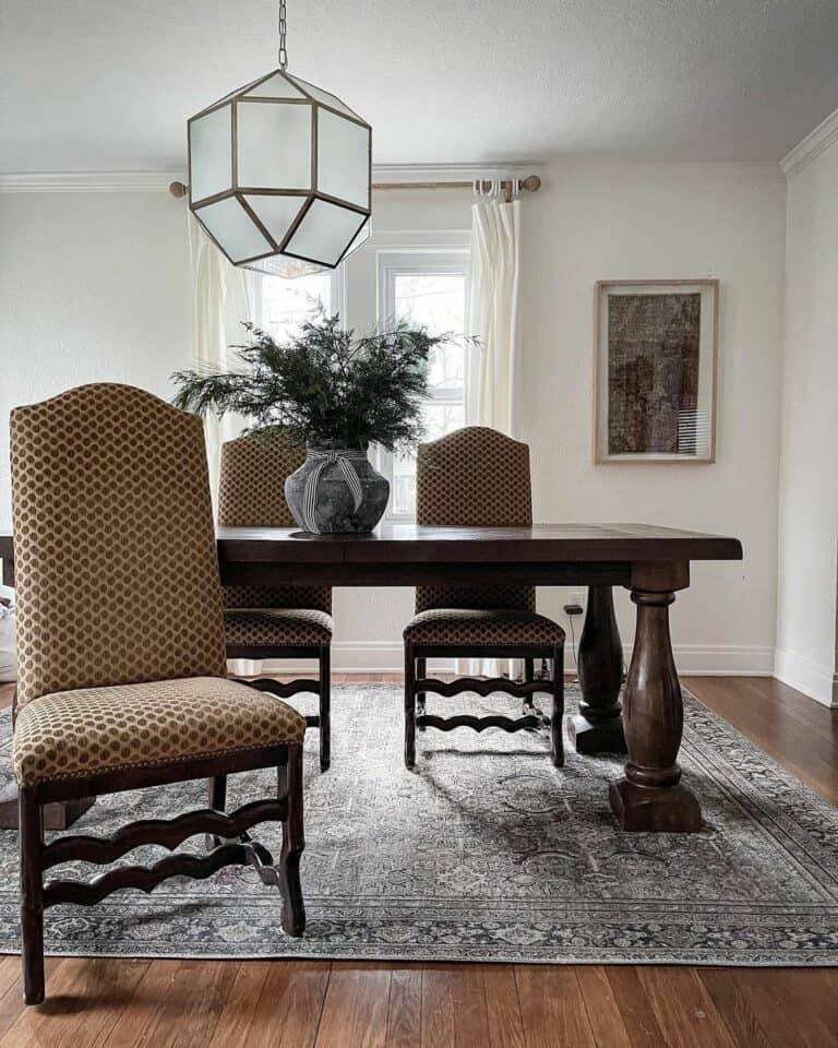 Organic Décor and Modern Styling