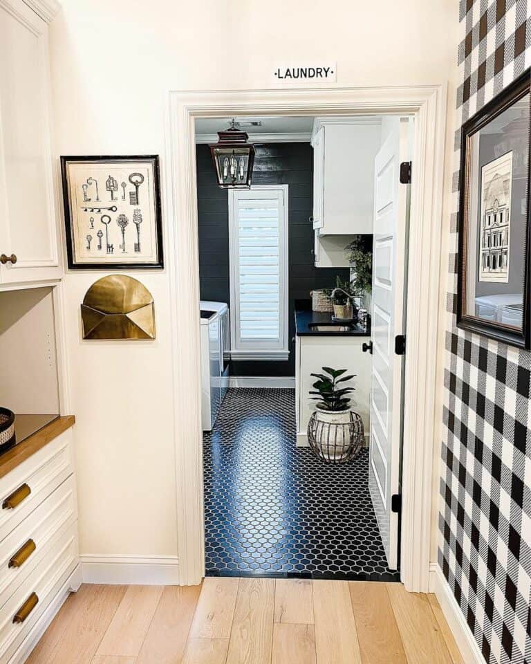 Retro-inspired Buffalo Plaid Black and White Wallpaper Laundry Room