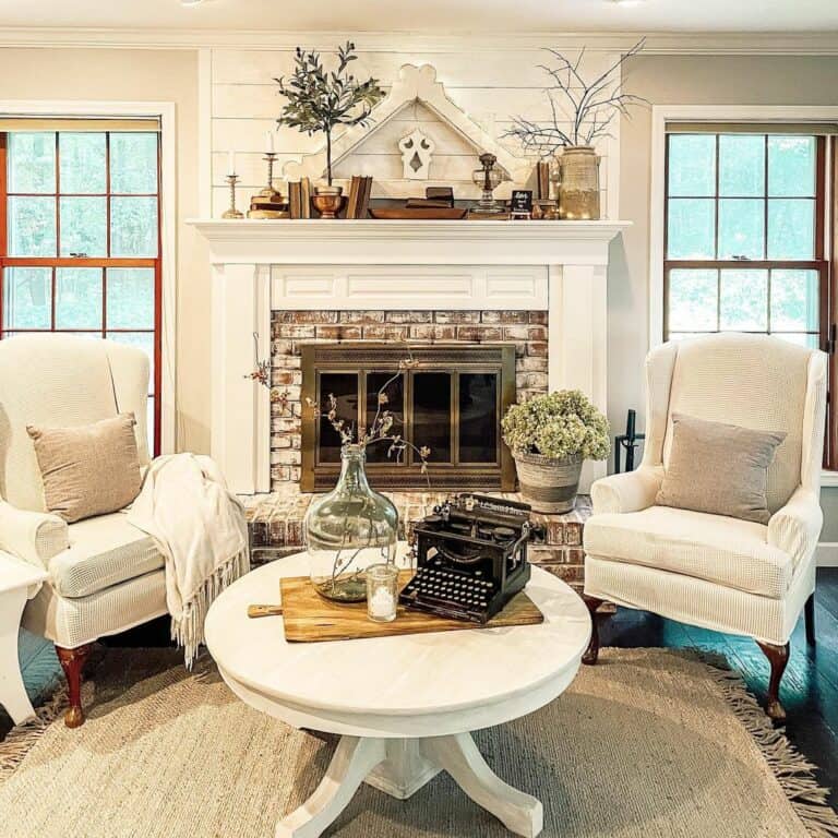 Rustic Brick Fireplace With Tan Mantel Décor
