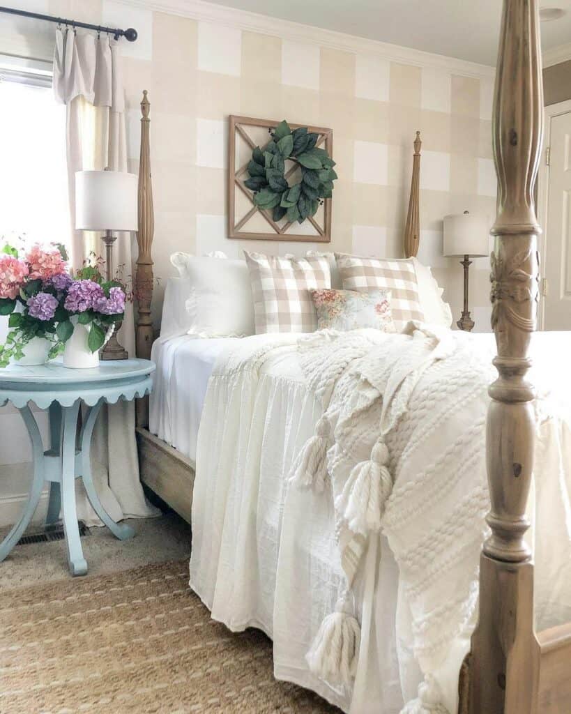 25 No Headboard Ideas for A Versatile and Modern Bedroom