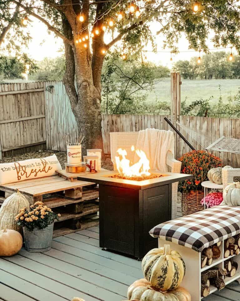 Rustic Fire Pit Seating Ideas