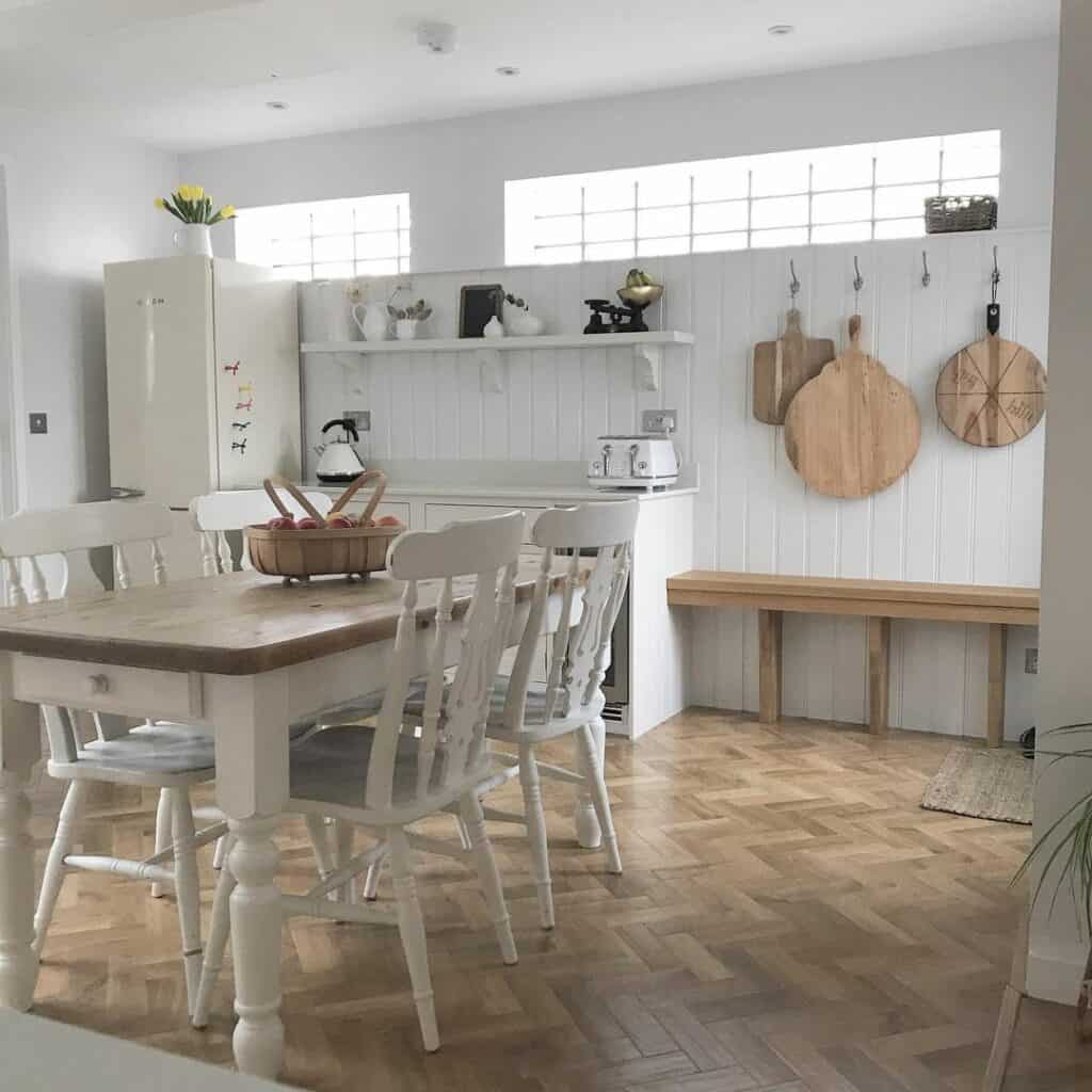 Rustic Kitchen Design With Vintage Plank Chairs