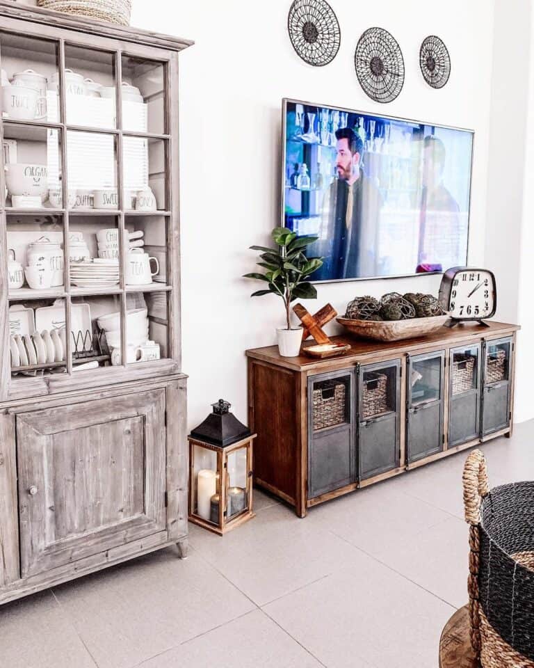 Rustic Living Room Cabinet With Antique Dishes