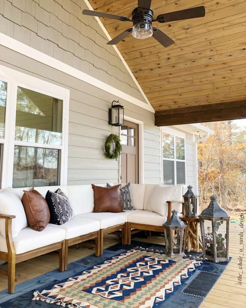 30 Farmhouse Porch Ideas for a Welcoming Home