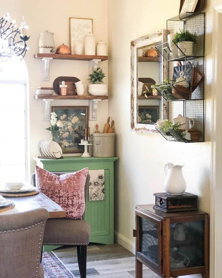 Rustic Plant Shelf Decorating Ideas for Kitchens
