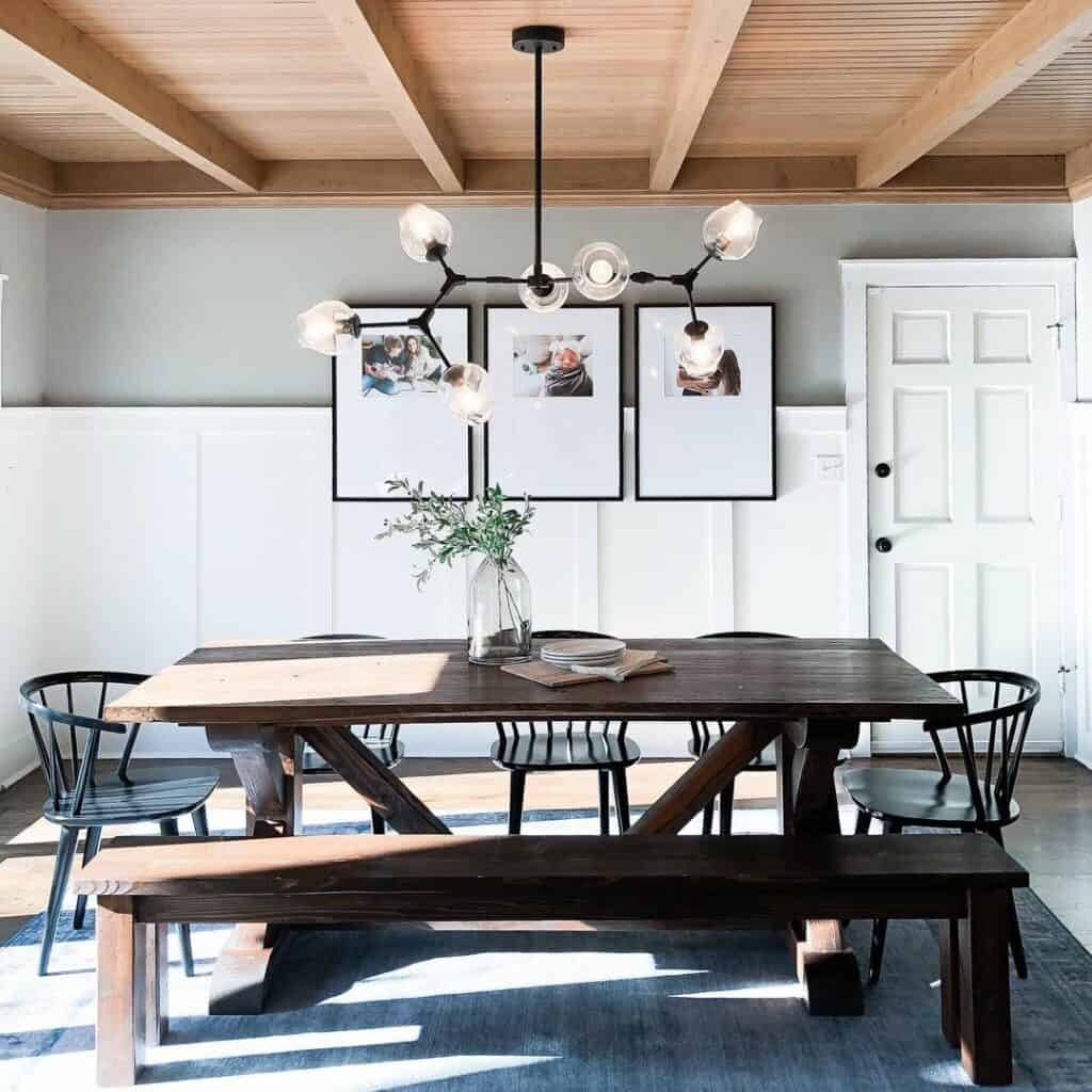 Rustic Wooden Ceiling Trim for Modern Dining Room