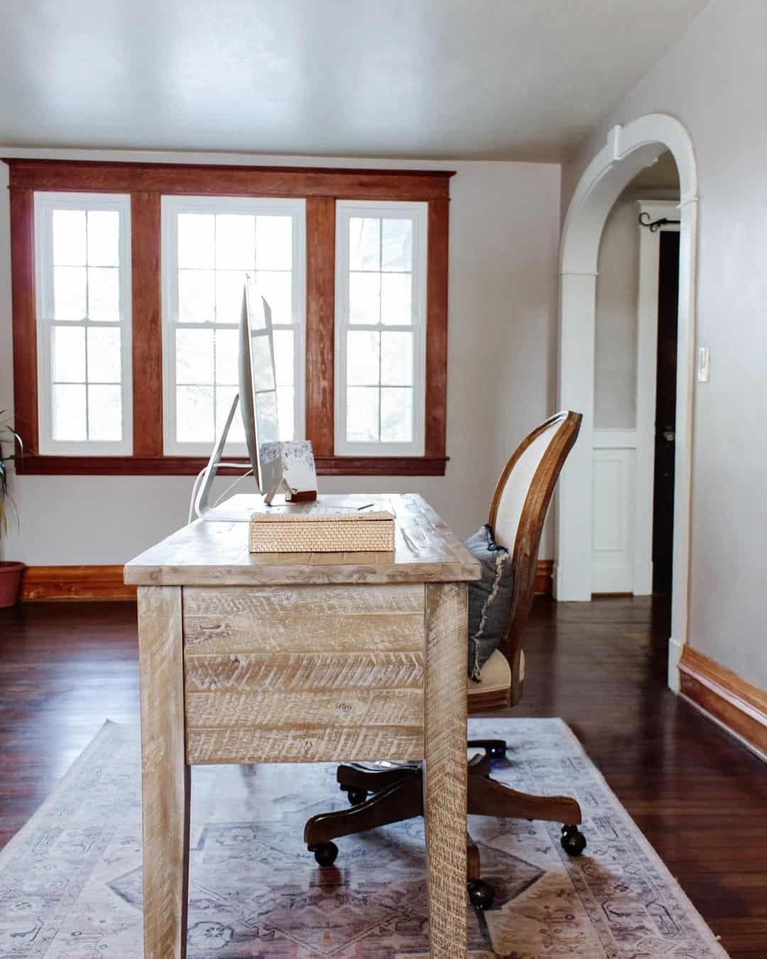 Simple office d cor in traditional home soul lane