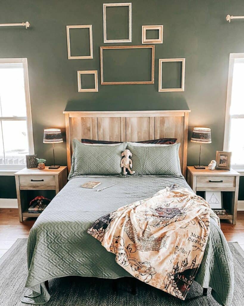 Simple Sage Bedroom Décor