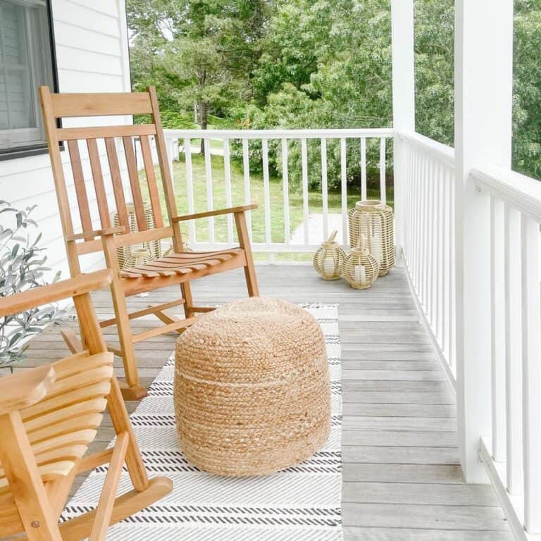 Simple Scandinavian Porch