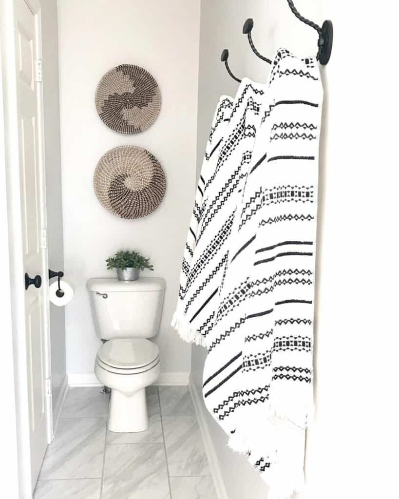 Small Bathroom With Patterned Towels