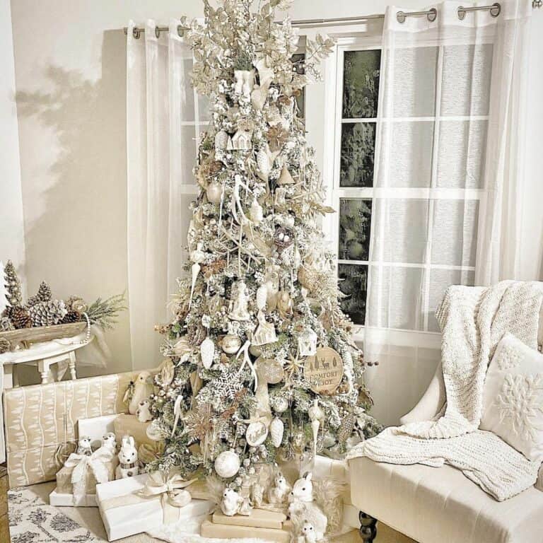 Small White Winter Animal Decorations