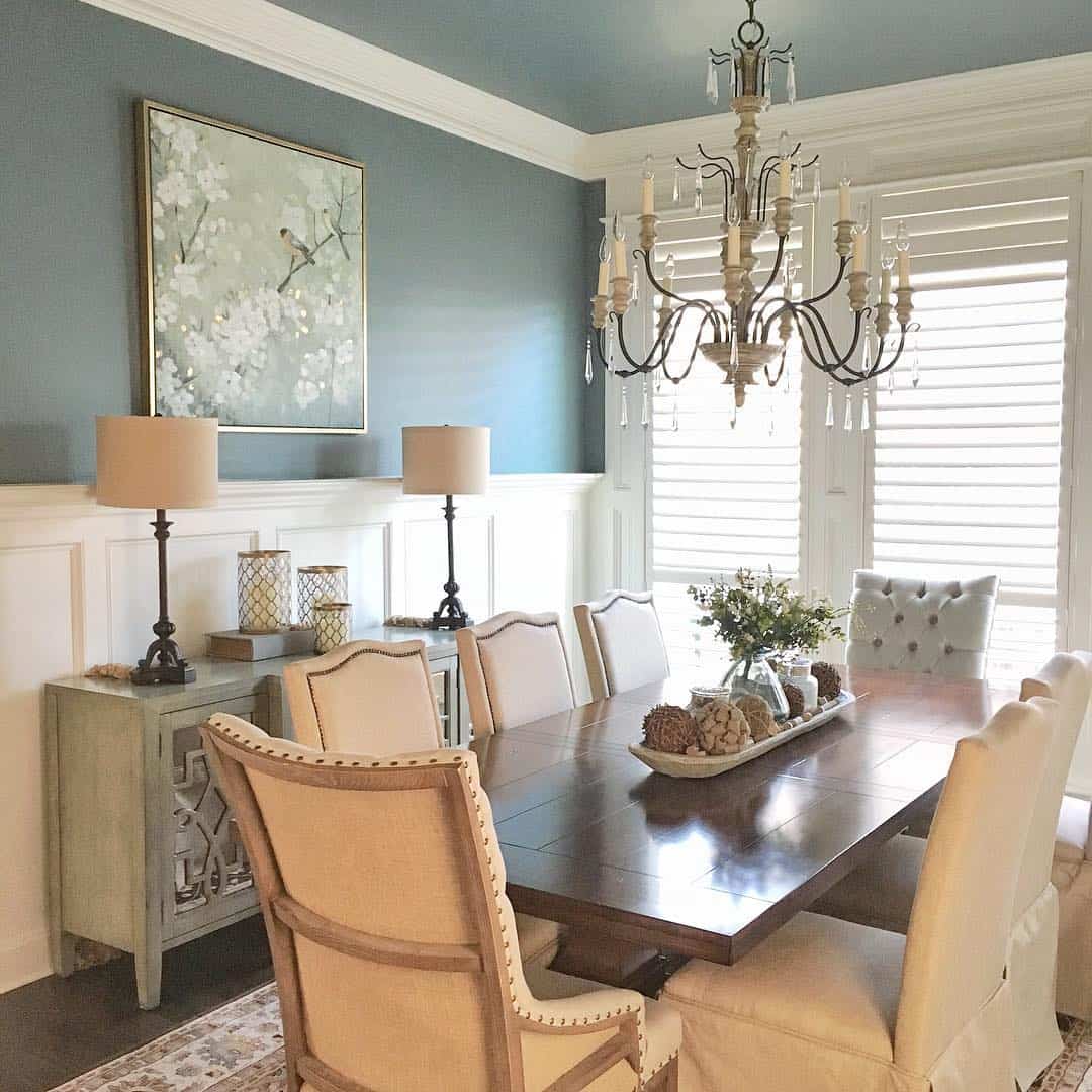 stunning-chandelier-low-ceiling-dining-room-lighting-soul-lane