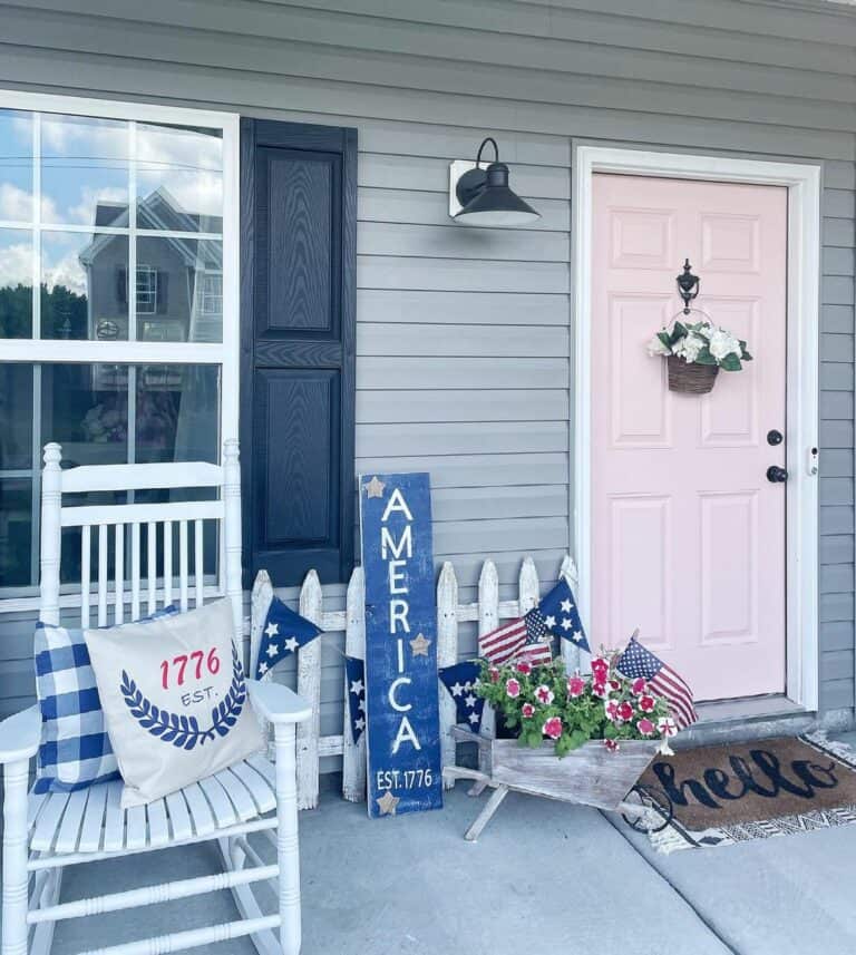 Summer Porch Décor