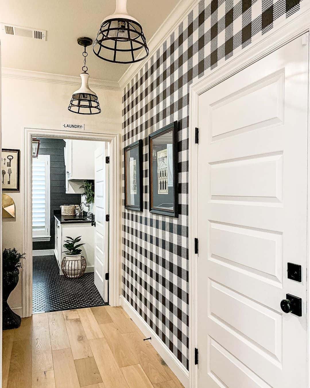 Timeless Living Room With Modern Farmhouse Wallpaper Soul & Lane