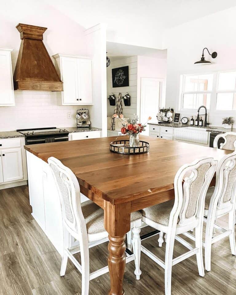 Two-toned White Kitchen Island With Seating