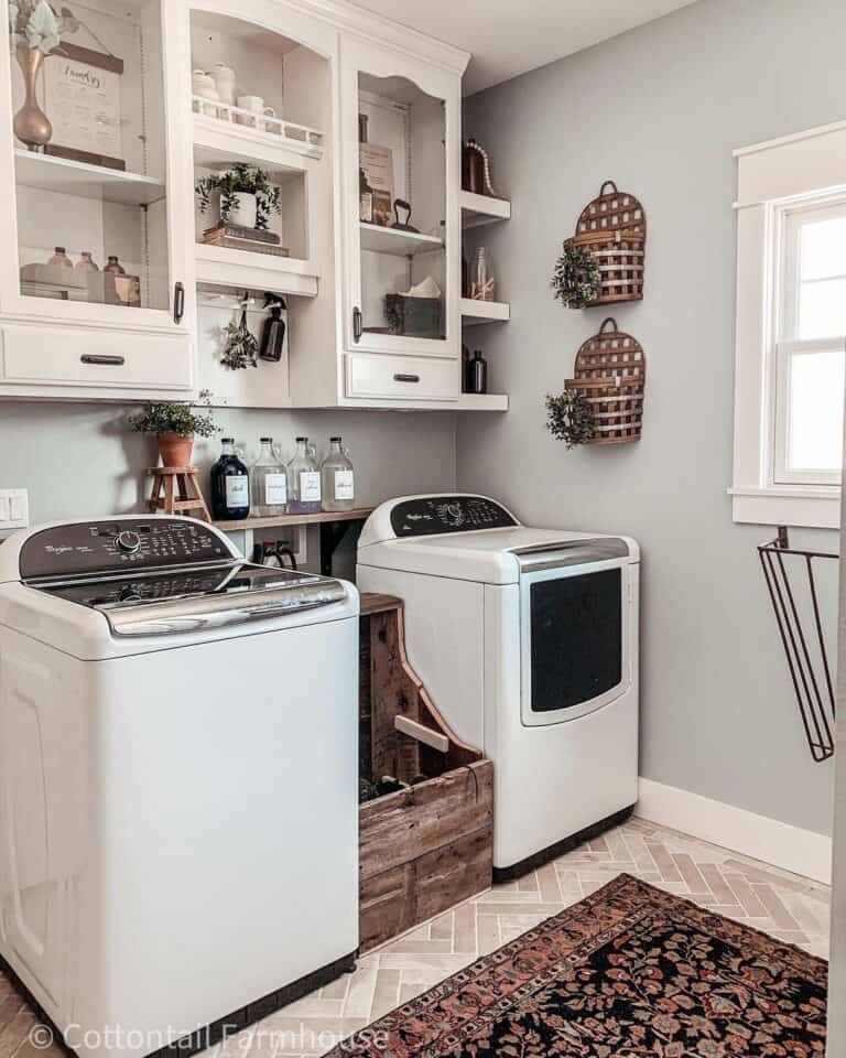 Vintage Storage Crate Ideas for a Mudroom