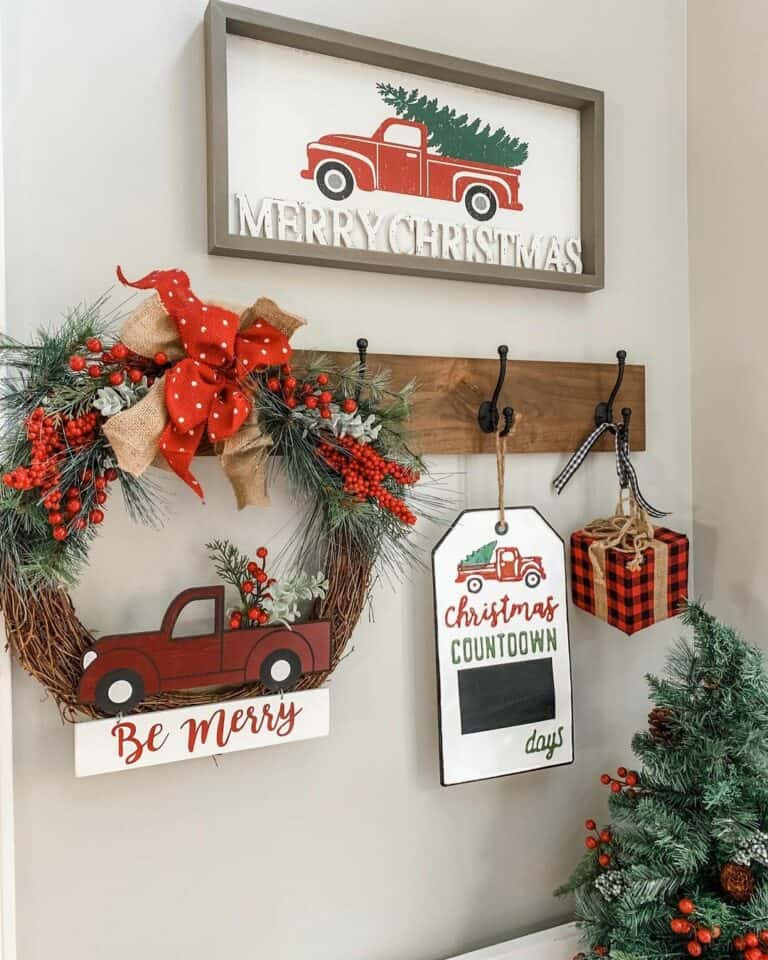 Wall-mounted Hangers With Seasonal Ornaments