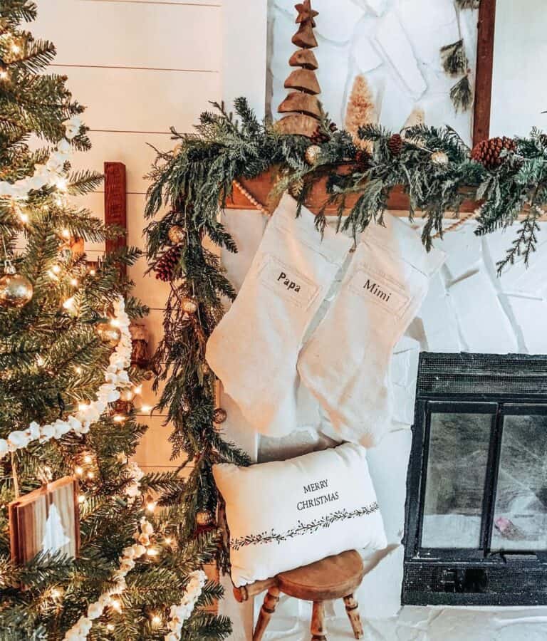 White Burlap Stocking Ideas for a White Living Room