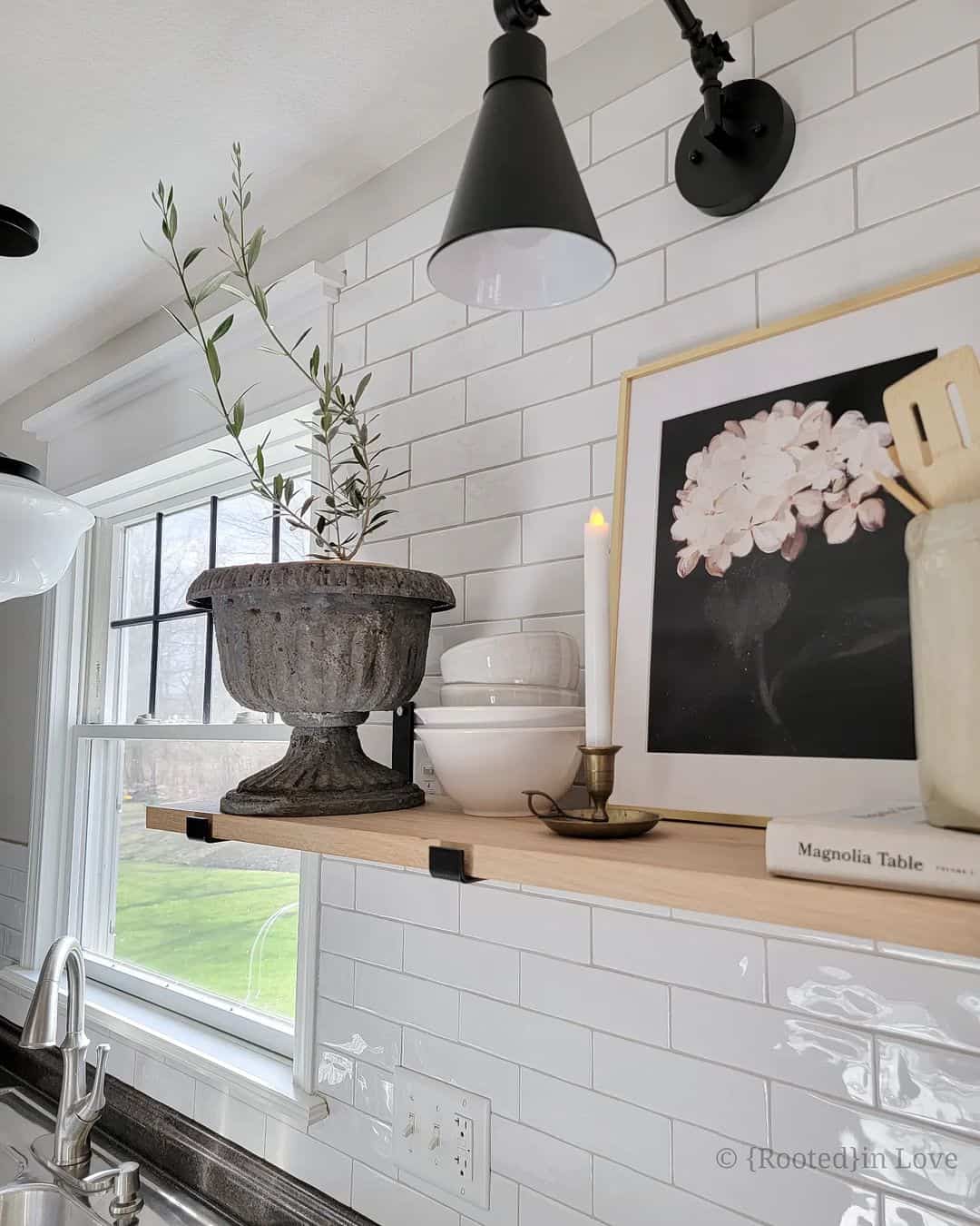 25 Brilliant Shelf Lighting Ideas to Brighten Your Space