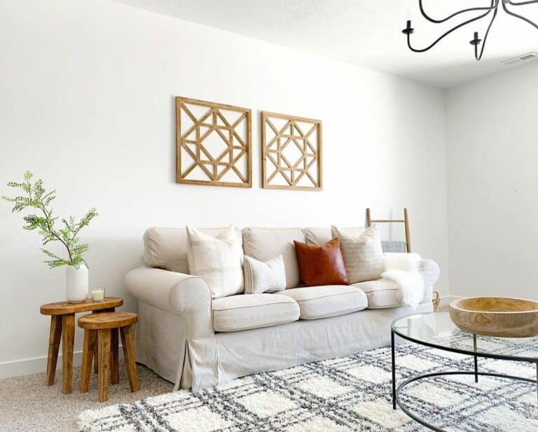 Wooden Décor for Neutral Lounge