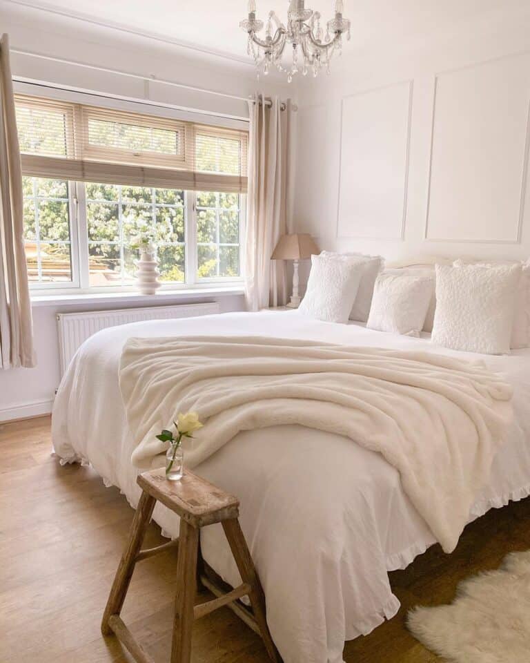 Alluring Luxury Master Bedroom With Soft Neutral Palette