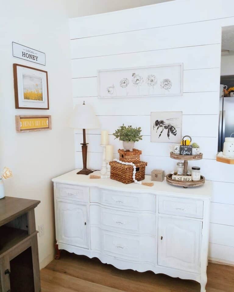 Apiarist-inspired Display With Bee Accents