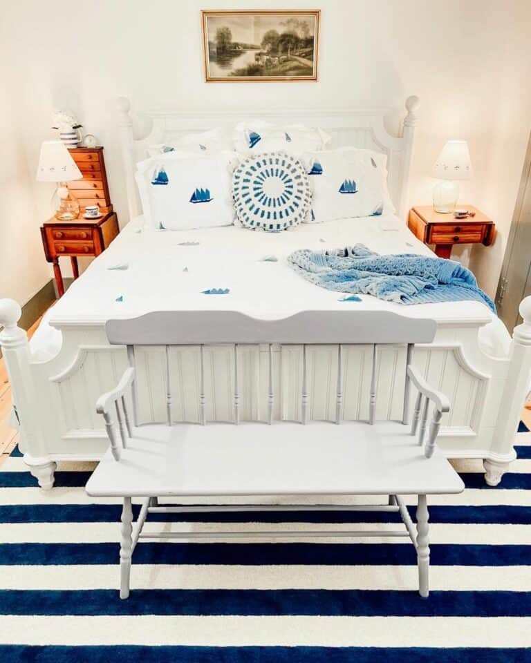 Beachy Blues for a Relaxing Bedroom