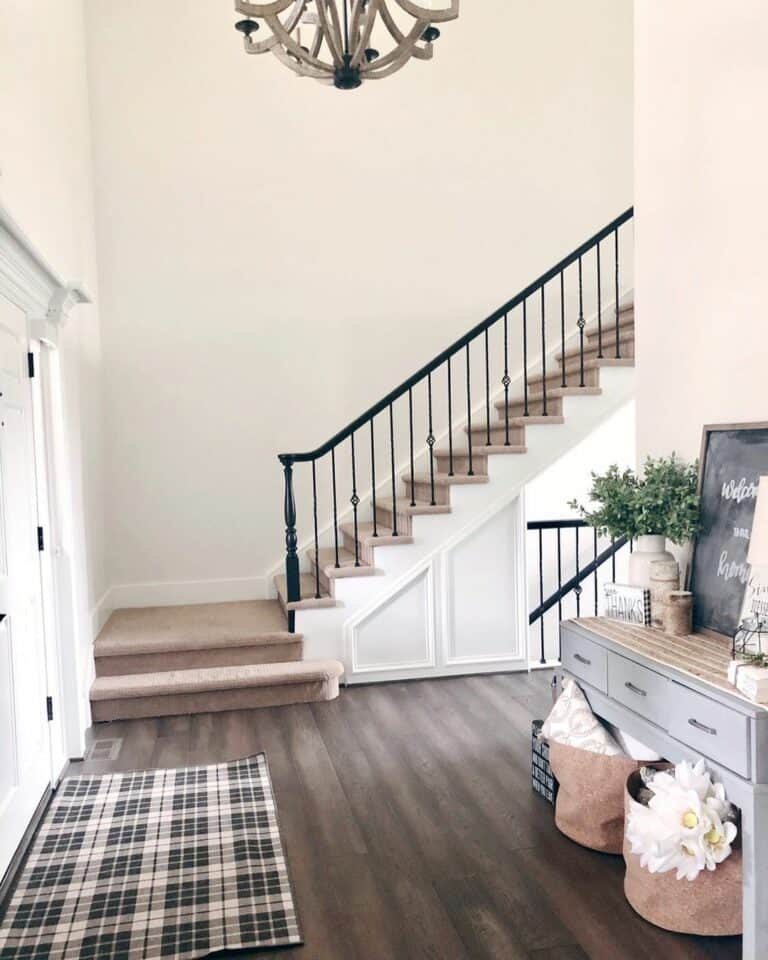 Beige Staircase Carpet in Farmhouse Entryway