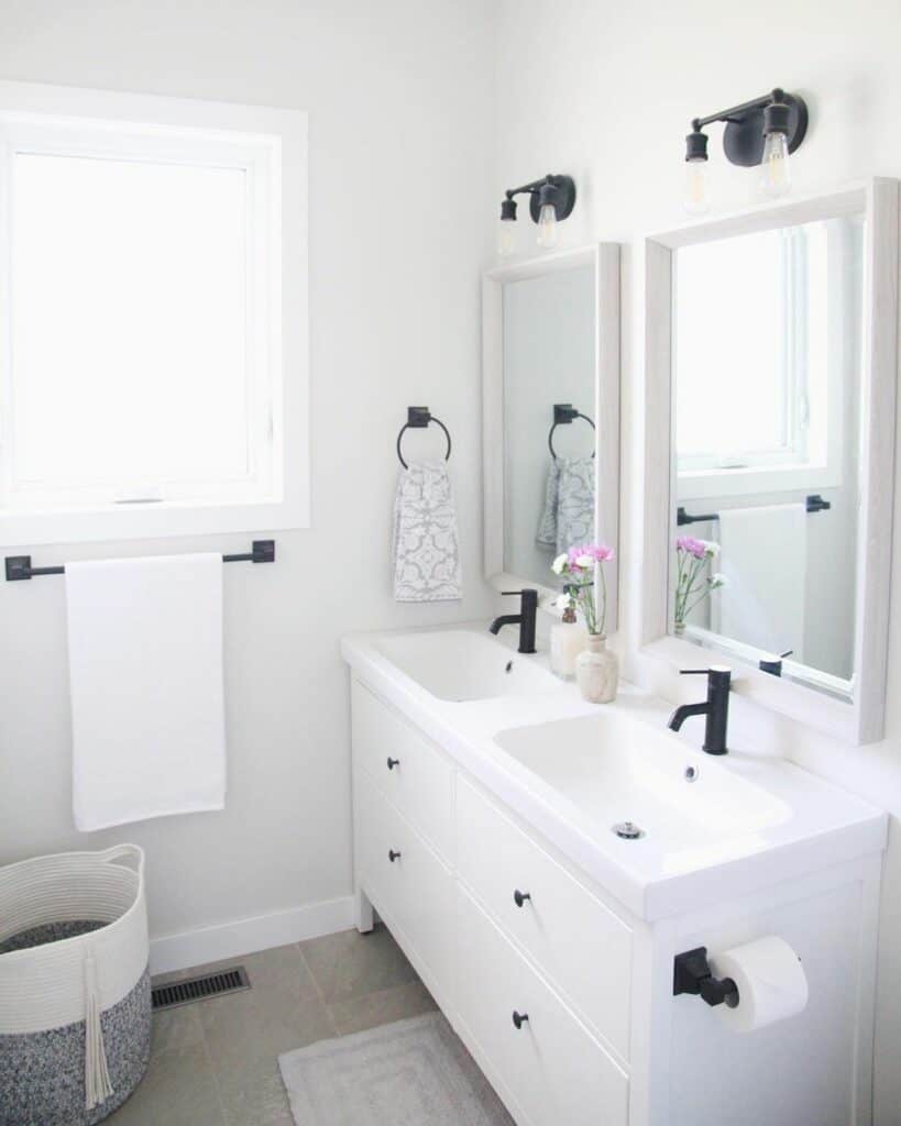 Black Hardware on a White Bathroom Vanity