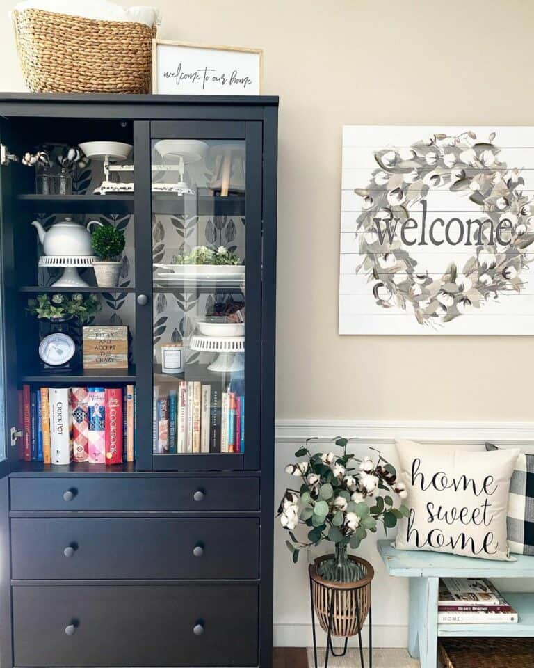 Black Hutch With Cookbooks
