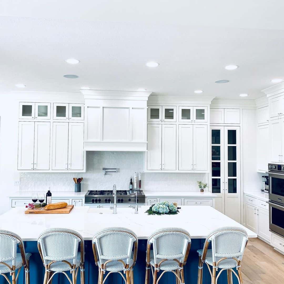 Blue and White Coastal Farmhouse Kitchen - Soul &amp; Lane