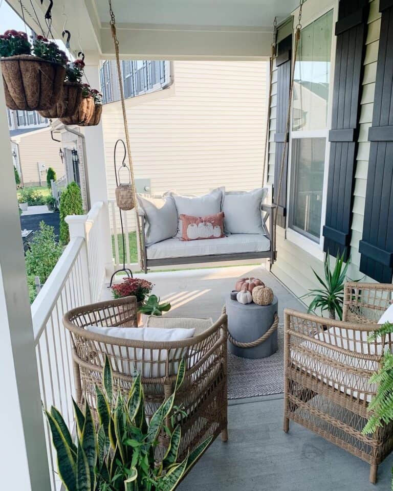 Boho-inspired Porch Décor Ideas With Potted Plants