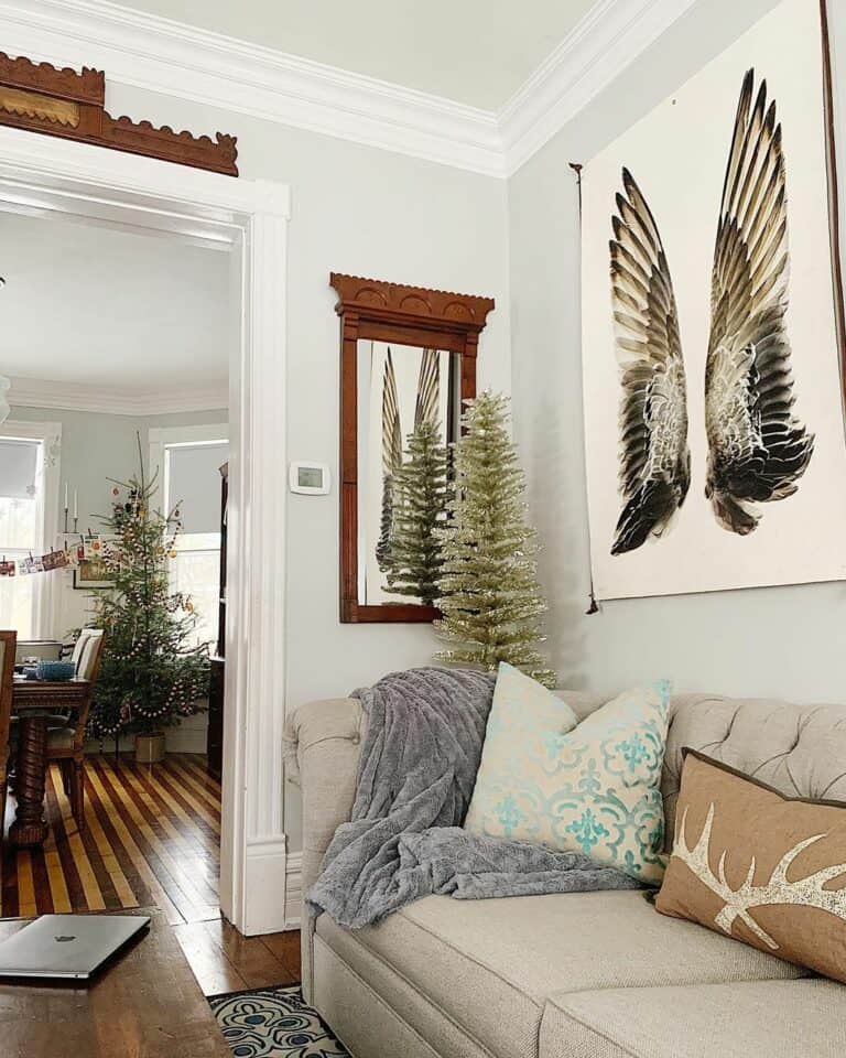 Bold Wall Décor Ideas for Living Room