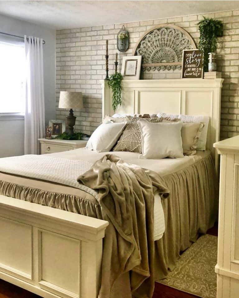 Brown and Green Farmhouse Bedroom Décor