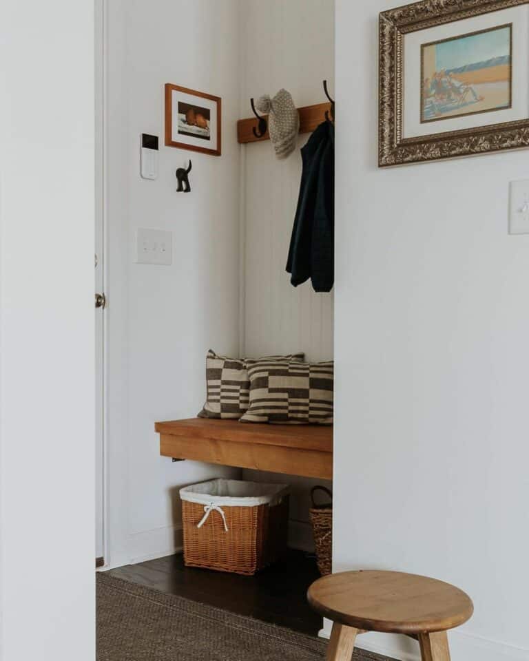 Built-in Storage Ideas for a Small Mudroom