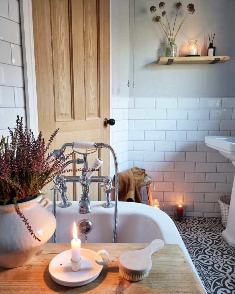 Candle Lit Bath Soul & Lane