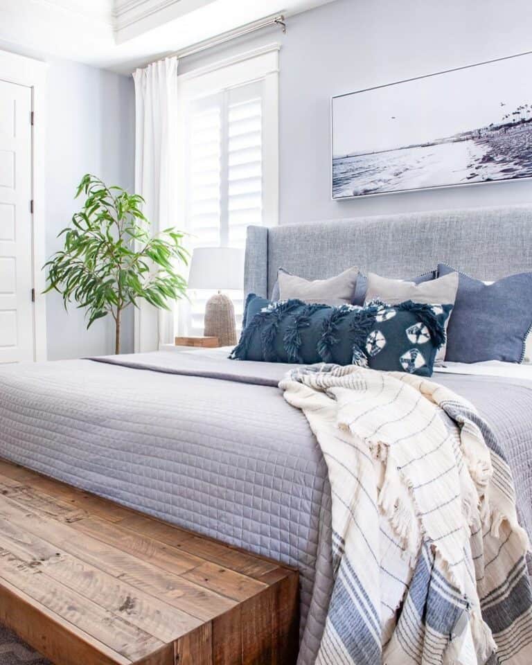 Casual Coastal Bedroom Ideas