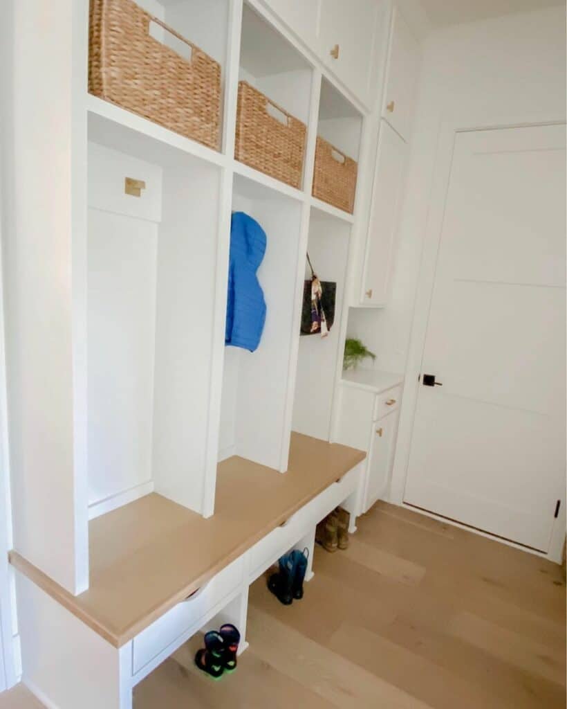 Classic Mudroom Organization Ideas