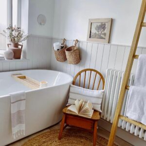 Clay Flower Pots Window Décor﻿ Ideas